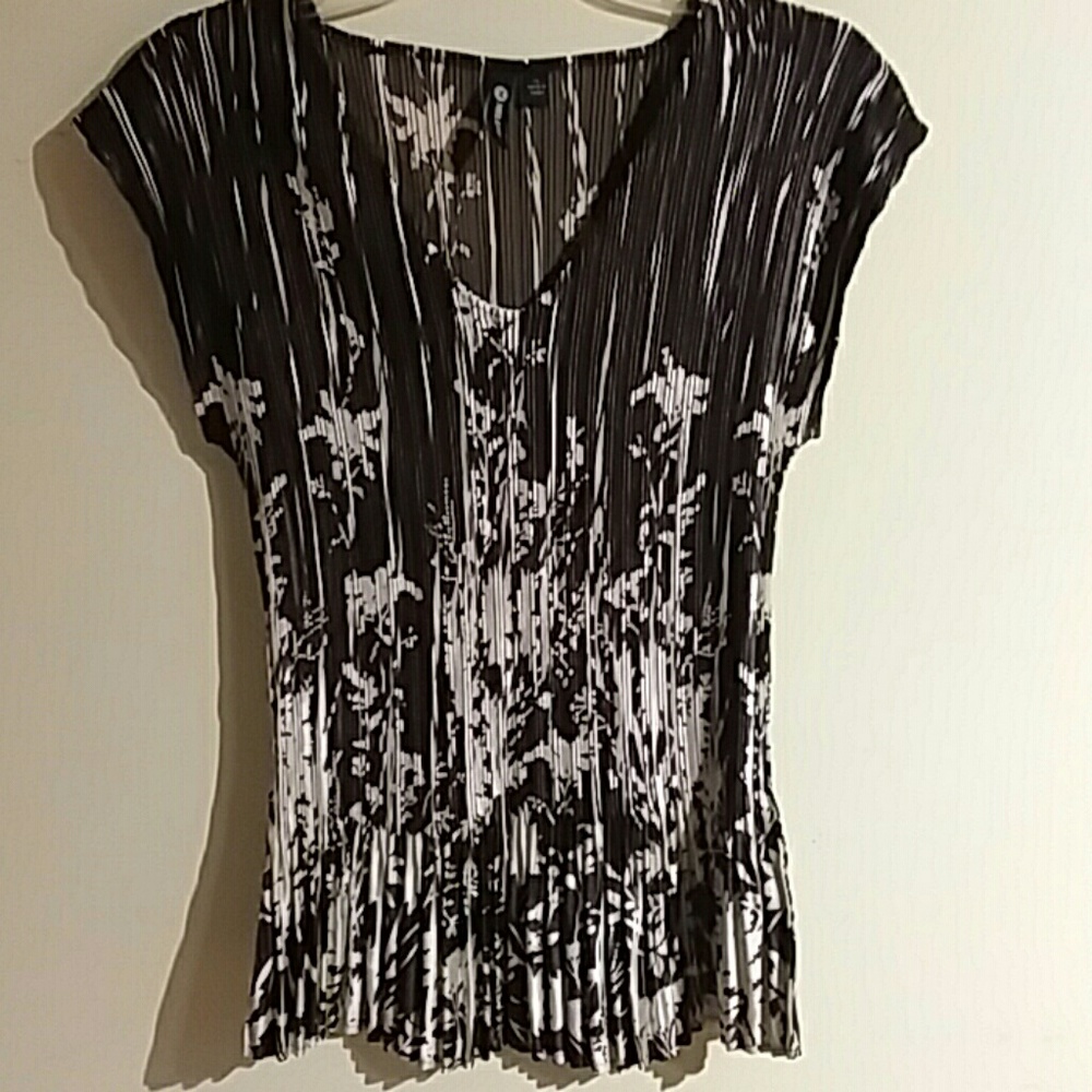 Milano Pleated Cap Sleeve Top